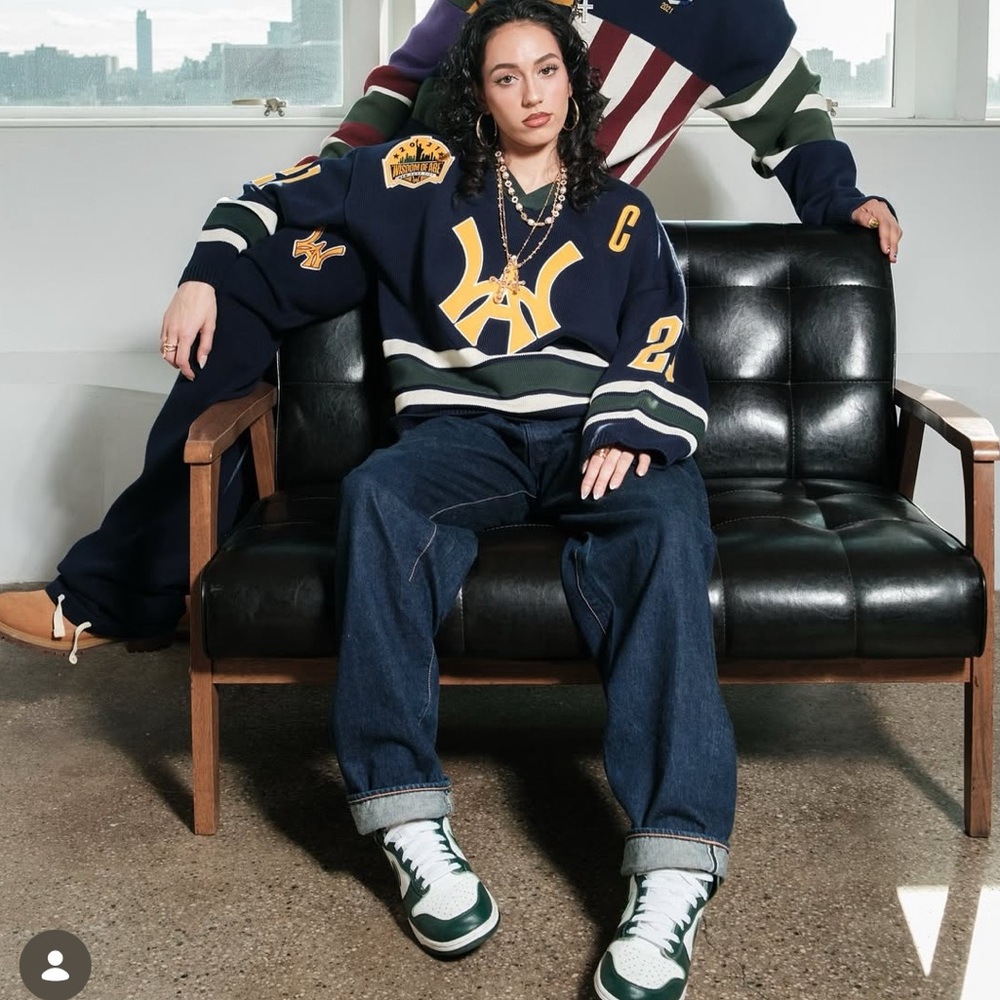 Wisdom of Age crew neck knitted sweater
